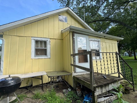 Tiny photo for 42618 N Lake Avenue, Antioch, IL 60002 (MLS # 12755900)