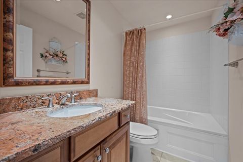 Tiny photo for 195 S Bradford Court, Lake Forest, IL 60045 (MLS # 12520898)