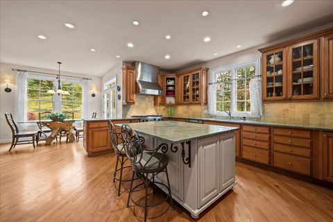 Tiny photo for 195 S Bradford Court, Lake Forest, IL 60045 (MLS # 12520898)