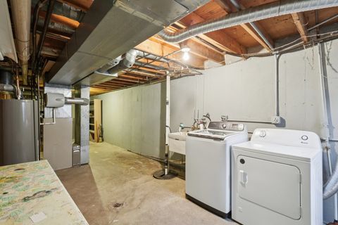Tiny photo for 105 W Dover Drive, Mount Prospect, IL 60056 (MLS # 12640439)