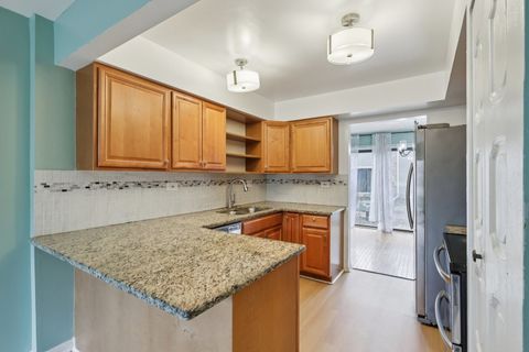 Tiny photo for 105 W Dover Drive, Mount Prospect, IL 60056 (MLS # 12640439)