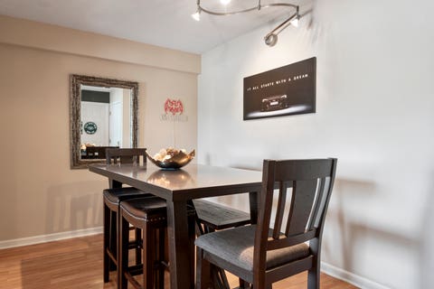 Tiny photo for 828 Graceland Avenue #404, Des Plaines, IL 60016 (MLS # 12718644)