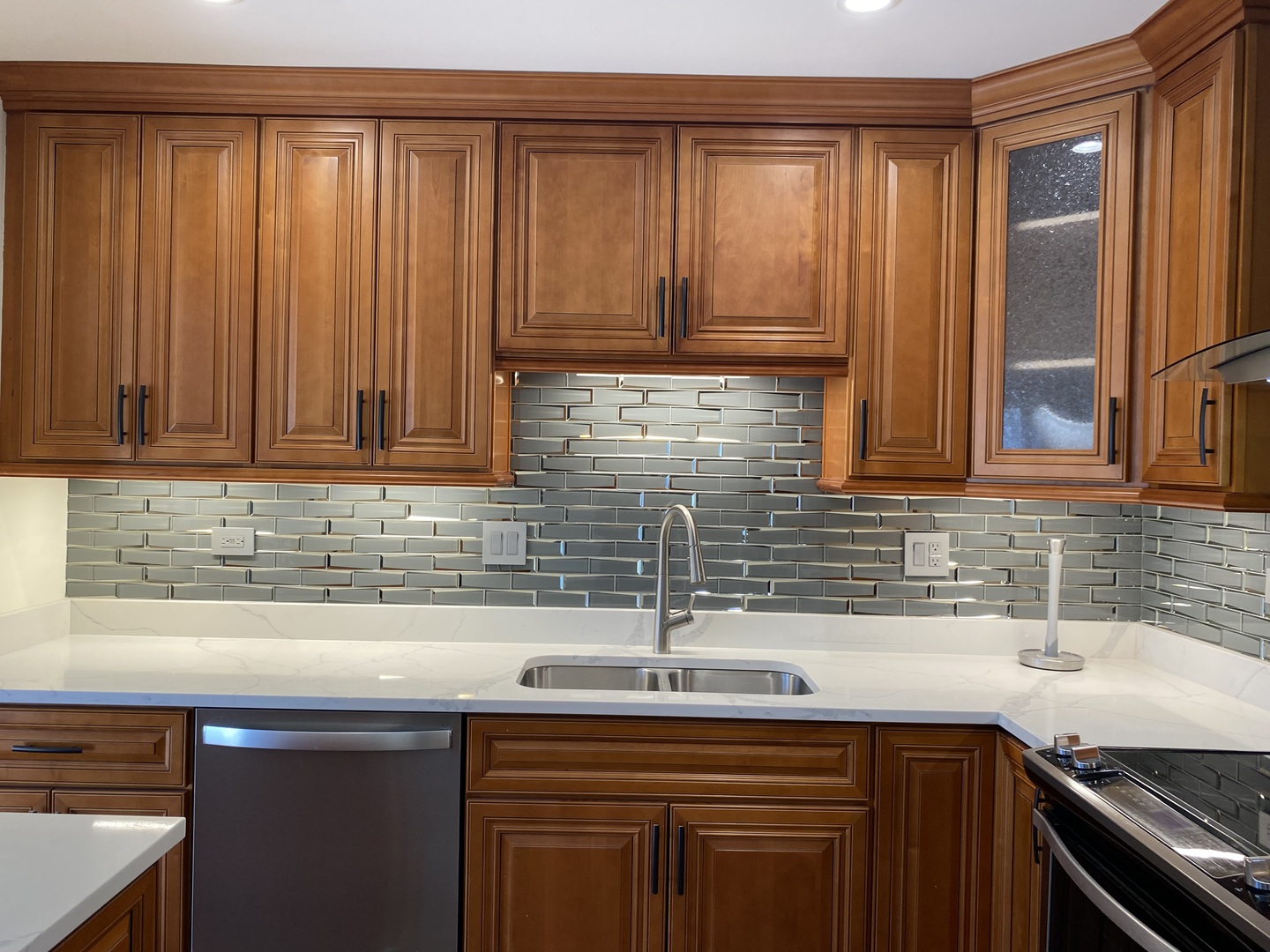 50 Plymouth Court 202B