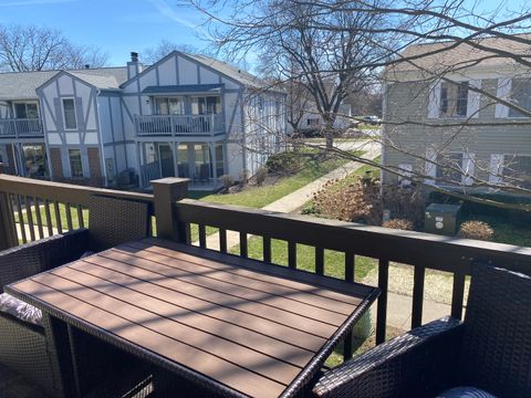 Tiny photo for 50 Plymouth Court #202B, Naperville, IL 60565 (MLS # 12601437)