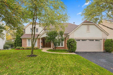 Tiny photo for 470 Bradley Road, Buffalo Grove, IL 60089 (MLS # 12786672)