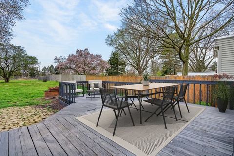 Tiny photo for 320 Chalmers Street, Geneva, IL 60134 (MLS # 12654022)