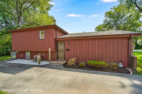 Tiny photo for 2816 Tennyson Place, Hazel Crest, IL 60429 (MLS # 12713415)