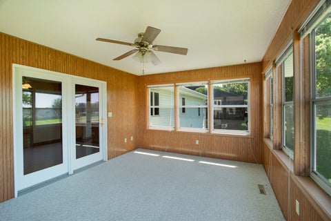 Tiny photo for 1008 1st Avenue, Fulton, IL 61252 (MLS # 12771343)