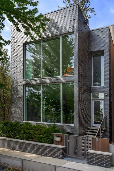 Photo of 1756 W Wabansia Avenue, Chicago, IL 60622 (MLS # 12632481)