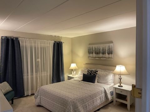 Tiny photo for 158 E Bailey Road #F, Naperville, IL 60565 (MLS # 12511607)