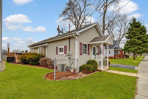 Tiny photo for 6724 W 174th Street, Tinley Park, IL 60477 (MLS # 12585623)