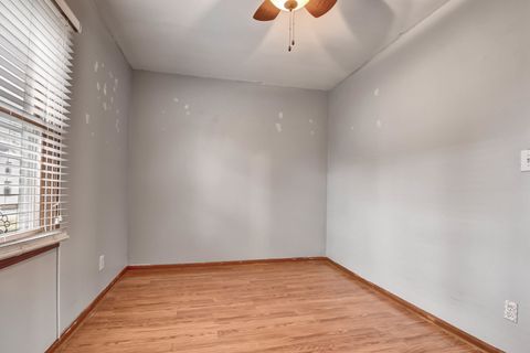 Tiny photo for 6724 W 174th Street, Tinley Park, IL 60477 (MLS # 12585623)