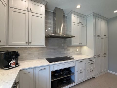 Tiny photo for 3550 Bishop Road, Mt Vernon, IL 62864 (MLS # 12615438)