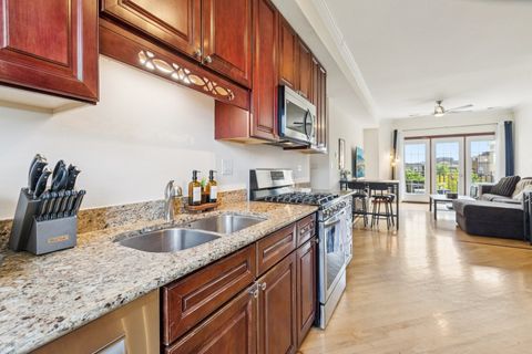 Tiny photo for 4906 N Drake Avenue #3, Chicago, IL 60625 (MLS # 12461223)