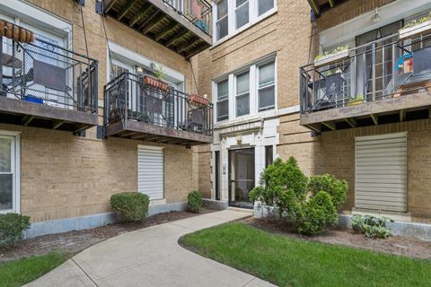 Tiny photo for 4906 N Drake Avenue #3, Chicago, IL 60625 (MLS # 12461223)