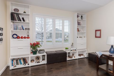 Tiny photo for 212 Springdale Avenue, Bloomington, IL 61704 (MLS # 12618125)