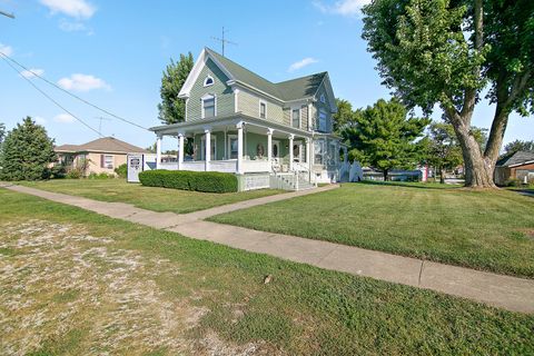 Tiny photo for 105 W Dorion Street, Beaverville, IL 60912 (MLS # 12475310)