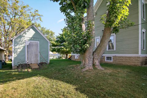 Tiny photo for 105 W Dorion Street, Beaverville, IL 60912 (MLS # 12475310)