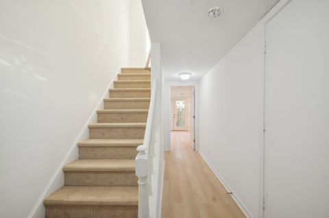 Tiny photo for 923 Banbury Court, Schaumburg, IL 60194 (MLS # 12510825)