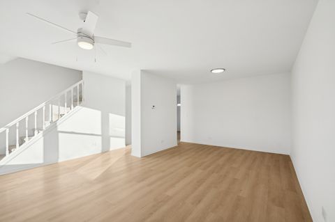 Tiny photo for 923 Banbury Court, Schaumburg, IL 60194 (MLS # 12510825)