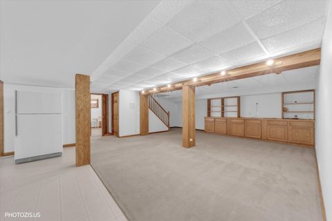 Tiny photo for 943 W Bailey Road, Naperville, IL 60565 (MLS # 12622523)