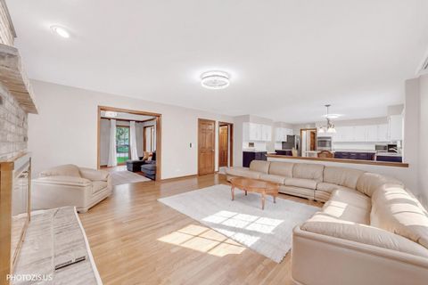 Tiny photo for 943 W Bailey Road, Naperville, IL 60565 (MLS # 12622523)