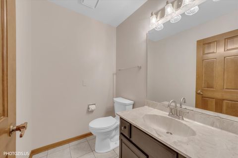 Tiny photo for 943 W Bailey Road, Naperville, IL 60565 (MLS # 12622523)