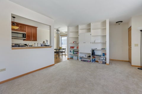 Tiny photo for 717 Whitesail Drive #717, Schaumburg, IL 60194 (MLS # 12666699)