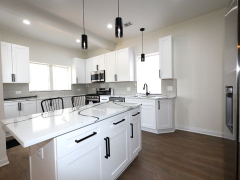 Tiny photo for 11173 S Hermosa Avenue, Chicago, IL 60643 (MLS # 12498675)