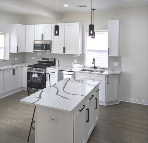 Tiny photo for 11173 S Hermosa Avenue, Chicago, IL 60643 (MLS # 12498675)