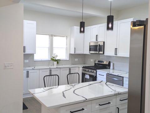 Tiny photo for 11173 S Hermosa Avenue, Chicago, IL 60643 (MLS # 12498675)
