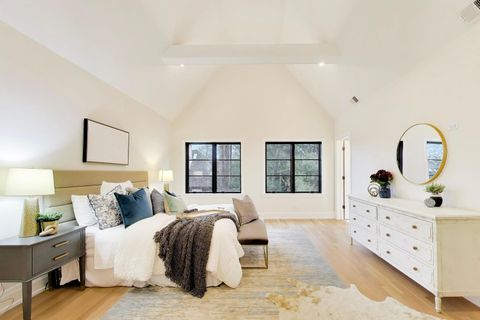 Tiny photo for 2938 Indianwood Road, Wilmette, IL 60091 (MLS # 12591609)