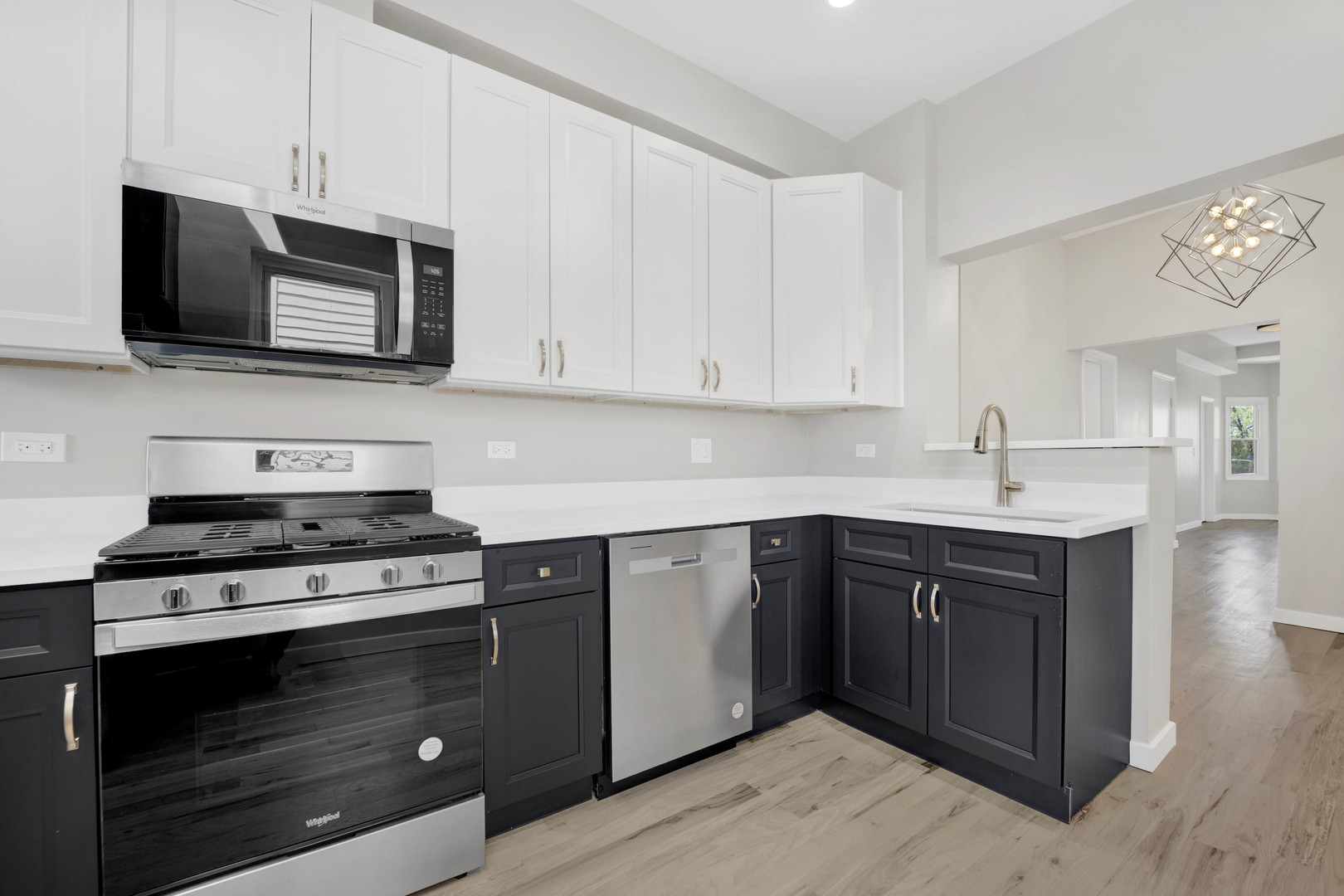 2223 W Taylor Street 2