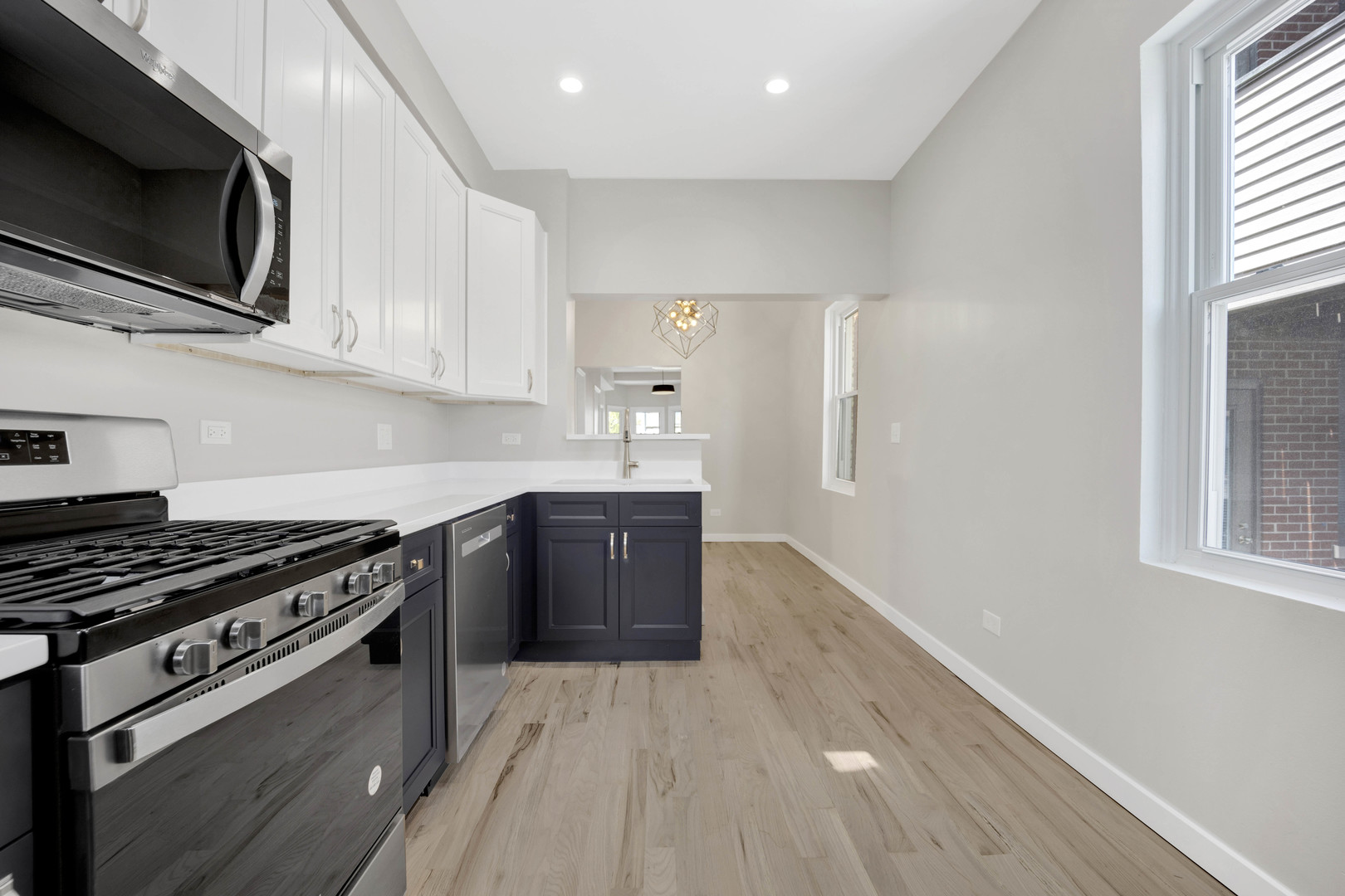 2223 W Taylor Street 2