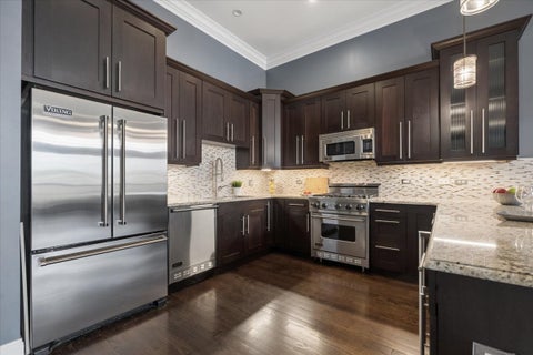 Tiny photo for 1423 W BELMONT Avenue #4, Chicago, IL 60657 (MLS # 12720277)