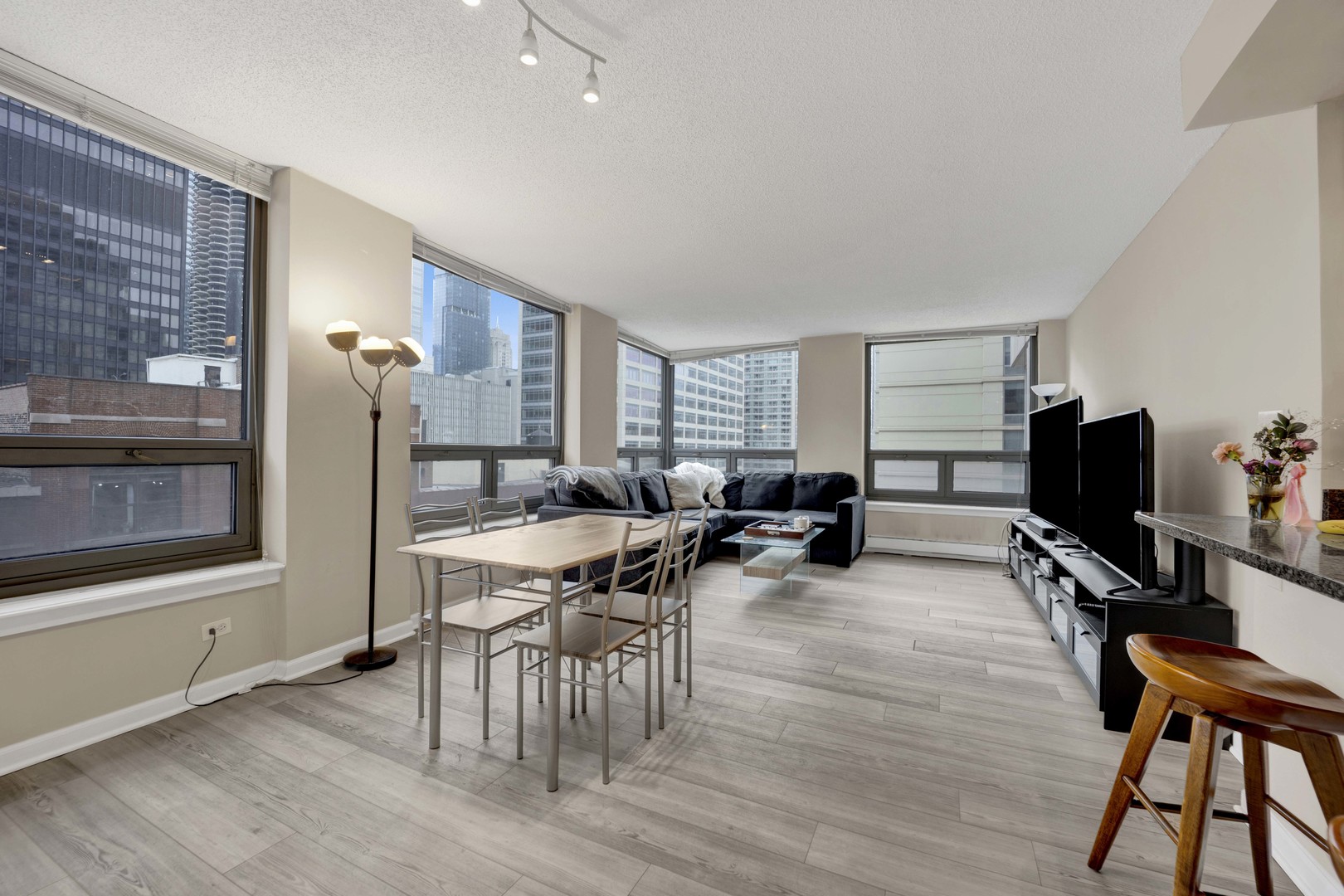 440 N Wabash Avenue 1105