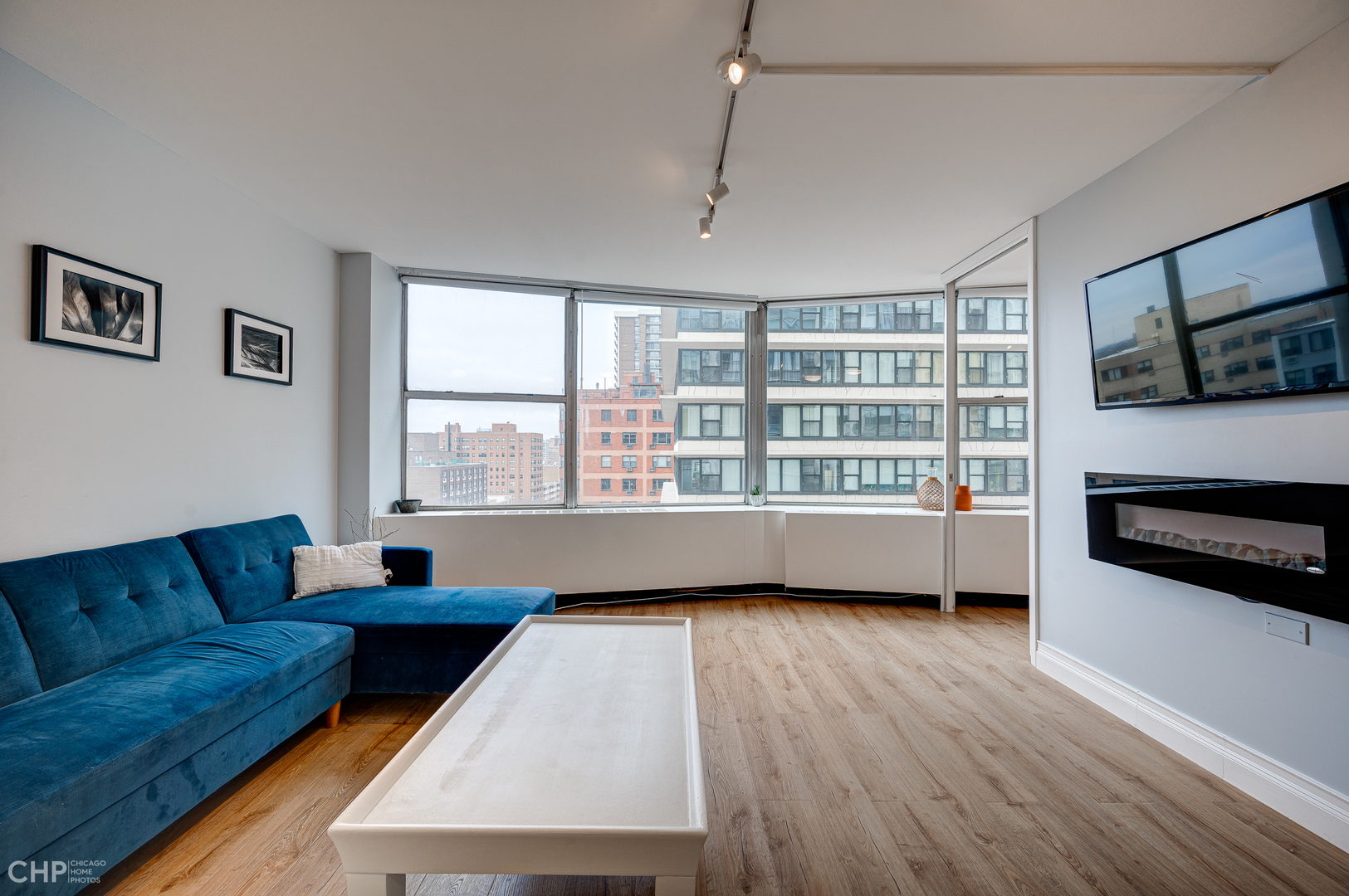 5757 N Sheridan Road 10G