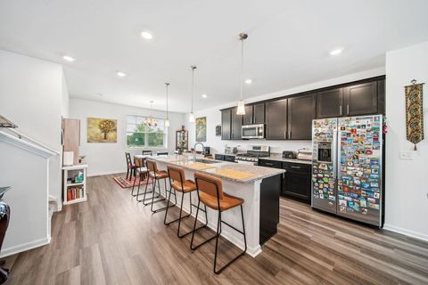 Tiny photo for 1544 Syracuse Drive, Grayslake, IL 60030 (MLS # 12491872)