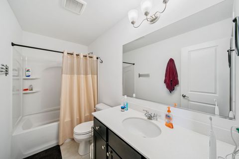 Tiny photo for 1544 Syracuse Drive, Grayslake, IL 60030 (MLS # 12491872)