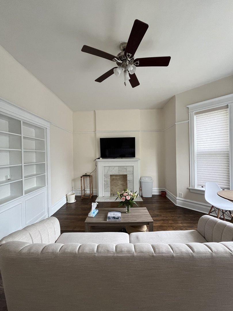 1359 E 57th Street 1