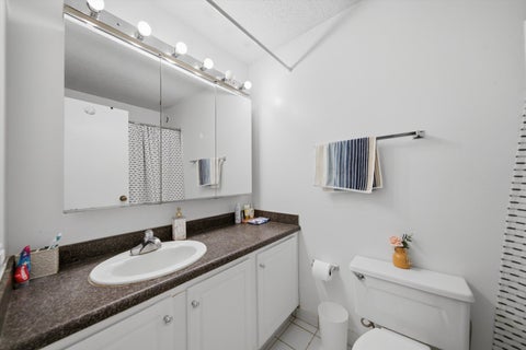 Tiny photo for 10 E Ontario Street #2003, Chicago, IL 60611 (MLS # 12721110)