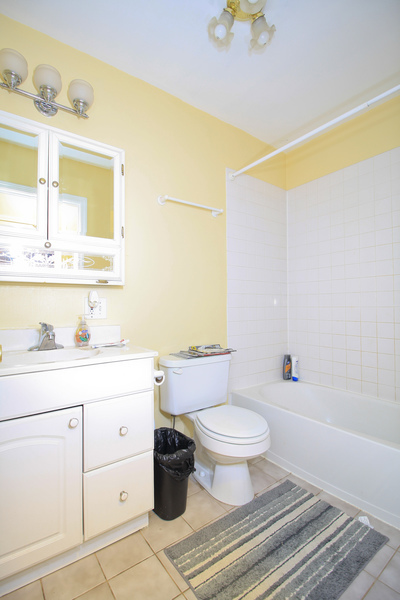 2455 N Ashland Avenue 3