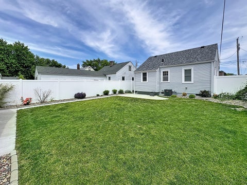 Tiny photo for 1841 32nd Street, Moline, IL 61265 (MLS # 12661162)