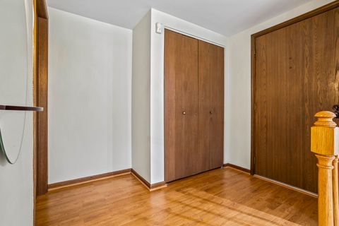 Tiny photo for 5835 Doe Circle #8, Westmont, IL 60559 (MLS # 12510999)