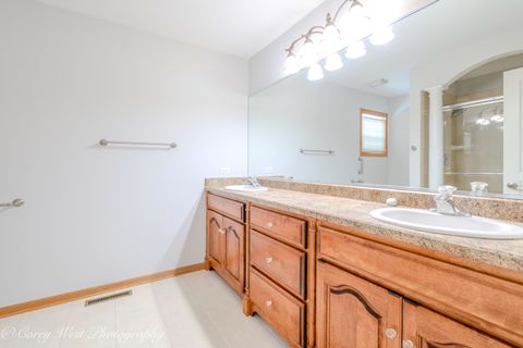 Tiny photo for 620 Ridge Drive, Elburn, IL 60119 (MLS # 12569370)