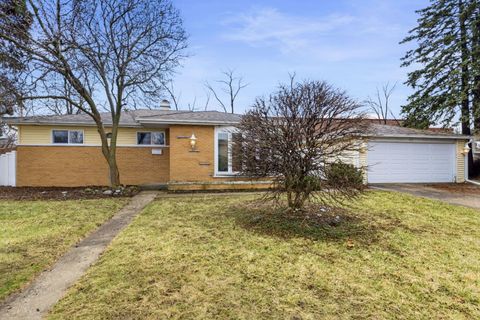 451 W Linda Lane Addison IL 60101