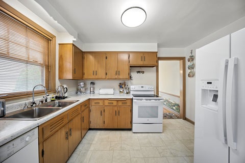 Tiny photo for 6631 N Caldwell Avenue, Chicago, IL 60646 (MLS # 12750014)