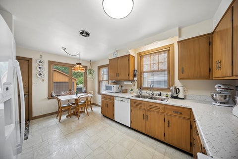 Tiny photo for 6631 N Caldwell Avenue, Chicago, IL 60646 (MLS # 12750014)