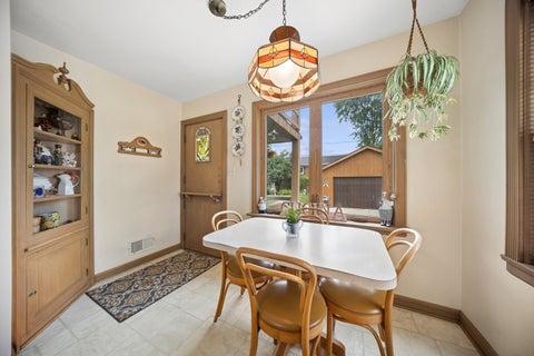 Tiny photo for 6631 N Caldwell Avenue, Chicago, IL 60646 (MLS # 12750014)