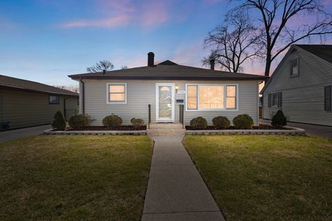 Photo of 7331 W 114th Place, Worth, IL 60482 (MLS # 12600001)